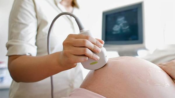 Những ảnh hưởng từ bệnh u nag buồng trứng khi mang thai